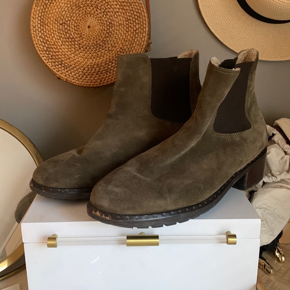 Ugg Collection Suede Boots